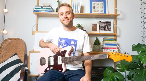 Learn Guitar: The Complete Beginners Guide