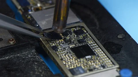 iPhone 7 Motherboard Repair Course